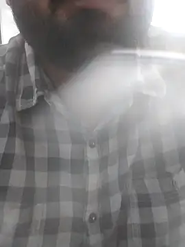 Snapshot of mrwhoti chatting on 12-01-25, 08:41 mrwhoti online show from 12-01-25, 08:41