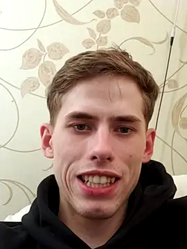 Snapshot of FreeRich chatting on 11-29-25, 04:37 FreeRich online show from 11-29-25, 04:37