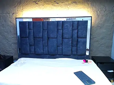 sandy andderson online show from 12-20-25, 12:12