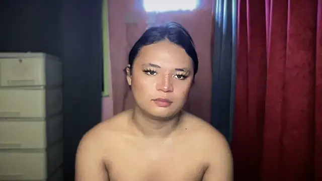 Snapshot of lovinglyours_joanna chatting on 12-16-25, 07:35 lovinglyours joanna online show from 12-16-25, 07:35