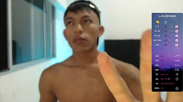 Snapshot of santinaughty chatting on 12-03-25, 12:07 santinaughty online show from 12-03-25, 12:07