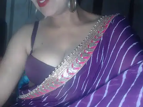 Snapshot of Hotronita123 chatting on 05-31-26, 05:31 Hotronita123 online show from 05-31-26, 05:31