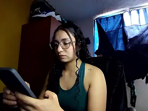 Gwen Sweet online show from 01-08-26, 05:04