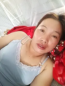 Evelyn-n online show from 12-19-25, 05:14