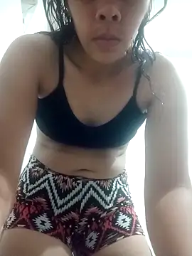 Snapshot of Isabella_Evanss chatting on 12-16-25, 02:22 Isabella Evanss online show from 12-16-25, 02:22