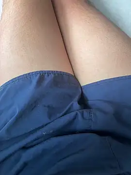 Snapshot of HKBOY0001 chatting on 11-30-25, 05:33 HKBOY0001 online show from 11-30-25, 05:33