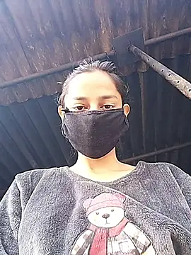 Snapshot of cutegirlm chatting on 01-13-26, 04:51 cutegirlm online show from 01-13-26, 04:51