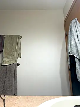 Snapshot of 1966biker chatting on 12-20-25, 05:42 1966biker online show from 12-20-25, 05:42