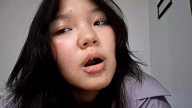 MeowMiaMeow online show from 12-13-25, 07:53