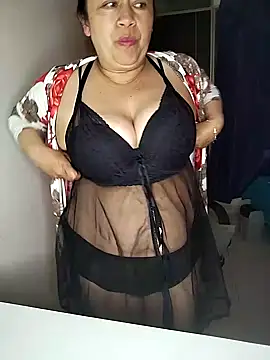 Snapshot of pamela_08 chatting on 12-04-25, 08:17 pamela 08 online show from 12-04-25, 08:17