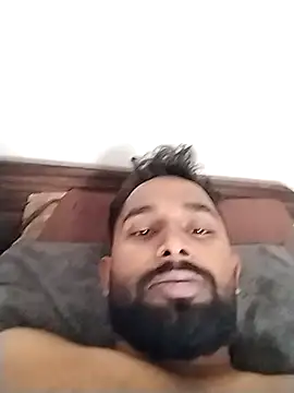 Snapshot of hottyraja69 chatting on 12-16-25, 07:24 hottyraja69 online show from 12-16-25, 07:24