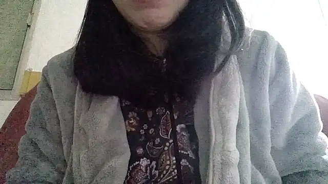 gatitachula93 online show from 12-05-25, 12:25