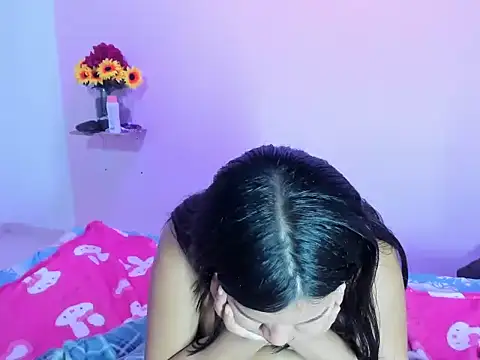 18teenssexy online show from 02-12-26, 11:44