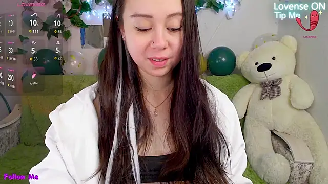 AlinaEleven online show from 12-14-25, 11:42