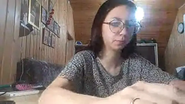 JeanelleSaam online show from 12-15-25, 07:23