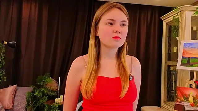 Snapshot of ElmiraZiel chatting on 12-17-25, 11:27 ElmiraZiel online show from 12-17-25, 11:27