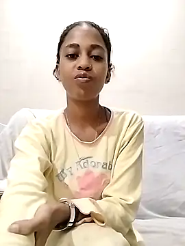 Snapshot of IndianSativa2 chatting on 12-14-25, 12:05 IndianSativa2 online show from 12-14-25, 12:05