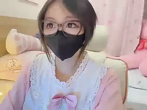 Snapshot of Yuyu-baobei chatting on 12-05-25, 06:04 Yuyu-baobei online show from 12-05-25, 06:04