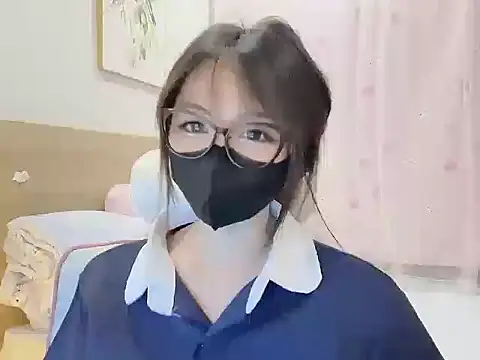 Snapshot of Yuyu-baobei chatting on 12-13-25, 07:53 Yuyu-baobei online show from 12-13-25, 07:53