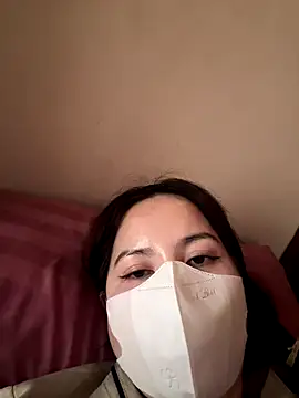 Snapshot of Diamon_bb chatting on 12-14-25, 06:41 Diamon bb online show from 12-14-25, 06:41