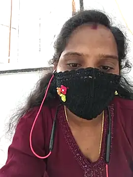 Tamil Pallavi online show from 04-10-26, 10:20