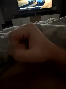 Snapshot of en93000 chatting on 01-12-26, 06:51 en93000 online show from 01-12-26, 06:51