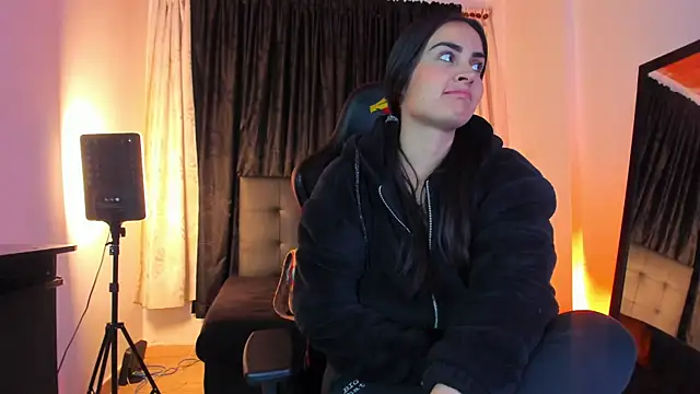 Snapshot of liaa_herrera chatting on 12-03-25, 10:24 liaa herrera online show from 12-03-25, 10:24