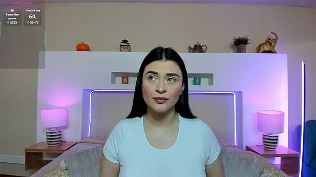 AnikaRomanoff  online show from 02-02-26, 11:31