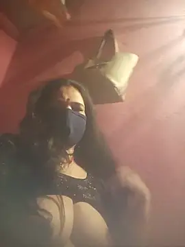 Your-shreya143 online show from 12-16-25, 01:38