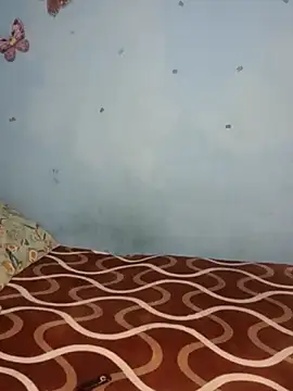 Snapshot of MILF_LOVE_SQUIRT chatting on 12-20-25, 08:05 MILF LOVE SQUIRT online show from 12-20-25, 08:05