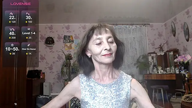 Angelina-Missteria online show from 12-14-25, 04:01