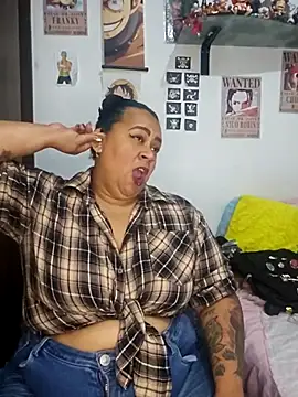 Snapshot of vicky-duarte chatting on 03-02-26, 09:32 vicky-duarte online show from 03-02-26, 09:32