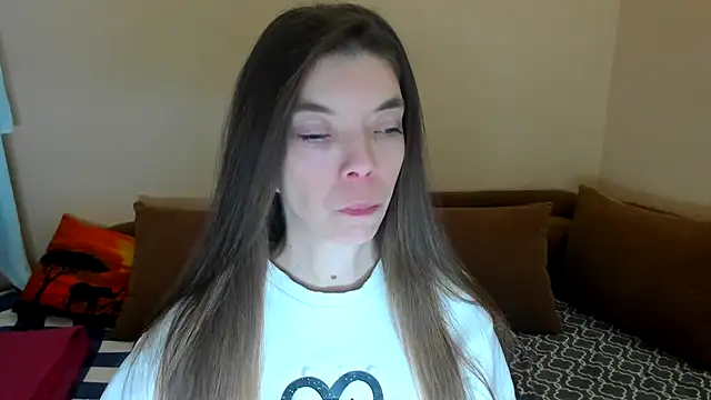 LikaAliston online show from 01-15-26, 05:23