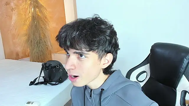 Snapshot of CONNOR_STONNE_ chatting on 02-20-26, 07:36 CONNOR STONNE online show from 02-20-26, 07:36