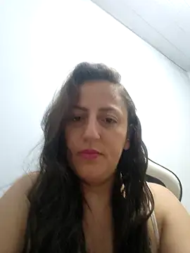 Snapshot of Jeh_charmosa chatting on 12-17-25, 09:48 Jeh charmosa online show from 12-17-25, 09:48