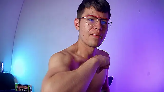 nicolatinboy online show from 02-22-26, 09:35