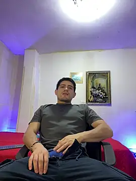 williamsmiiths16 online show from 02-04-26, 01:33