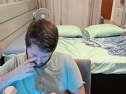 Snapshot of RipMyUnderwear chatting on 12-15-25, 09:41 RipMyUnderwear online show from 12-15-25, 09:41