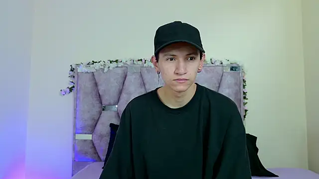 iris and damian online show from 02-10-26, 05:17