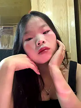 Heni-a online show from 12-05-25, 06:33