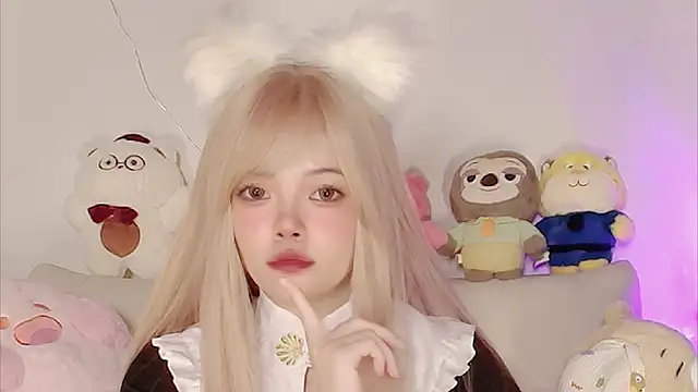 Miyeoonn online show from 01-13-26, 02:44