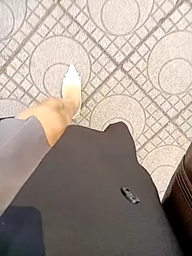 Baby-Linh online show from 01-14-26, 04:07