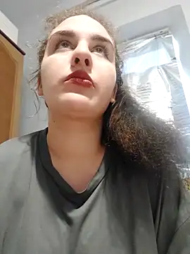 Snapshot of Melisa1_ chatting on 12-17-25, 10:21 Melisa1 online show from 12-17-25, 10:21