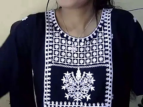 Snapshot of Shab_M chatting on 02-16-26, 06:53 Shab M online show from 02-16-26, 06:53