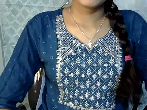 Snapshot of Shab_M chatting on 02-25-26, 05:22 Shab M online show from 02-25-26, 05:22