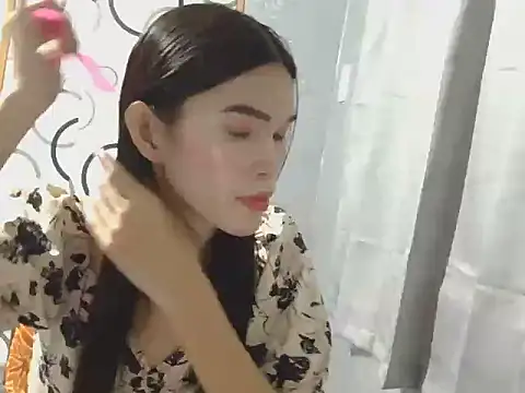 petite jessa online show from 12-15-25, 09:46