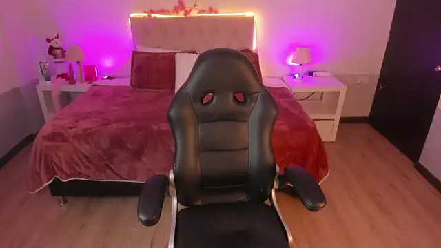 Celeste Rous   online show from 12-05-25, 12:36