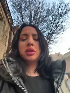 Snapshot of tesaa1212 chatting on 01-08-26, 01:35 tesaa1212 online show from 01-08-26, 01:35