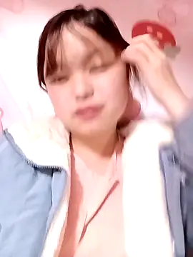 Miina-2000 online show from 12-17-25, 01:11