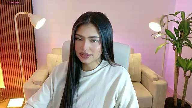 Snapshot of victoria___moon chatting on 02-03-26, 01:27 victoria moon online show from 02-03-26, 01:27